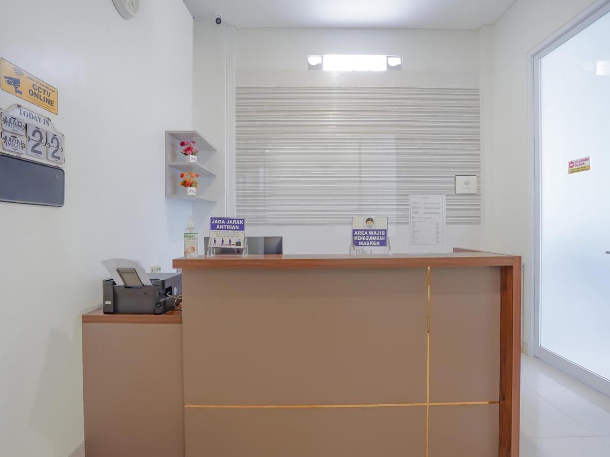 Super Oyo Capital O 90336 Olive Guest House Surabaya Ngoại thất bức ảnh